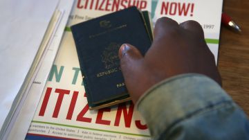 Inmigrantes con preguntas sobre la obtención de la ciudadanía estadounidense tendrán su momento del 19 al 23 de junio.