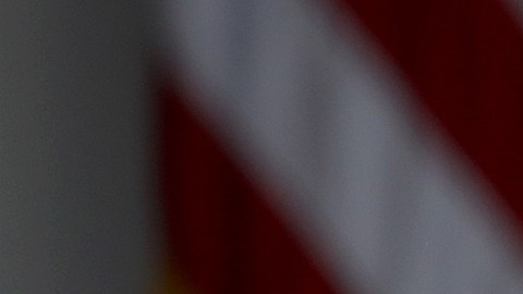 El presidente Trump defendió su "prohibición de viaje".