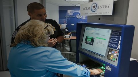 "Global Entry" agiliza la entrada al paìs