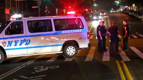 NYPD en Mott Haven, El Bronx, 2017.