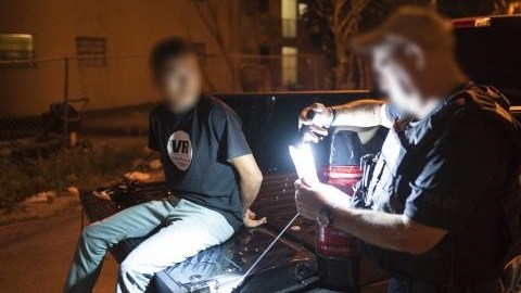 ICE asegura que 3 de 4 inmigrantes detenidos son criminales.