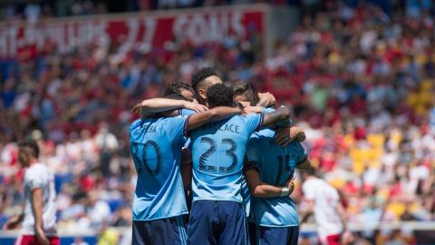 NYCFC festeja la primera victoria en el Red Bull Arena en toda su corta historia.