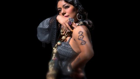 El nuevo trabajo de Lila Downs, "Salón, lágrimas y deseo", sigue la línea reivindicativa y femenina de sus anteriores álbumes.