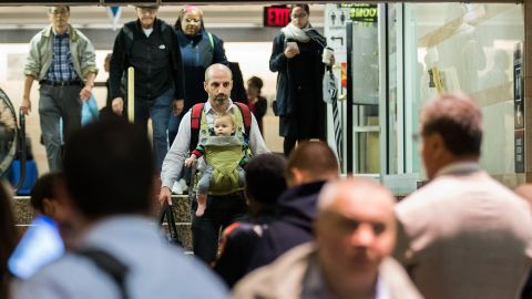 Durante el verano se disminuirá el 20% el número de trenes en Penn Station.