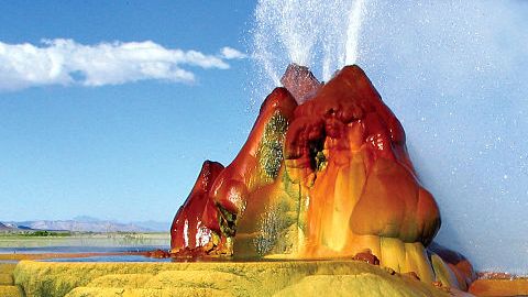 Fly Geyser, Nevada