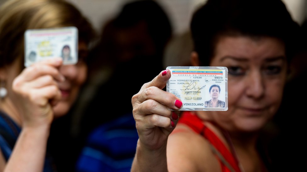 6 preguntas para entender la consulta popular contra el gobierno de Maduro