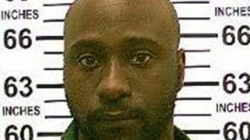 Alexander Bonds fue abatido por oficiales.