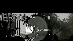 NYPD examina el video de una cámara de seguridad para tratar de esclarecer el móvil del crimen.