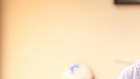 El gobernador Christie firma el presupuesto final del estado tras tres días de parálisis administrativa.