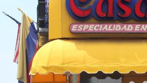 Casa Colombia. Roosevelt Ave. Queens, NY