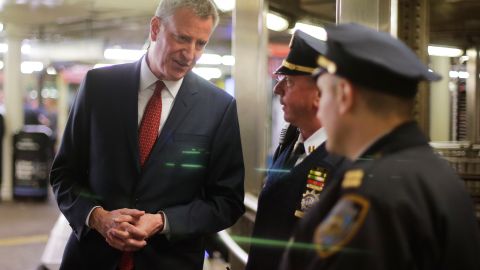 Bill de Blasio, supuestamente,  ordenó a NYPD llevar a cabo una inspección de seguridad en su vagón.