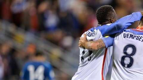 Jozy Altidore, Clint Dempsey y Michael Bradley son la punta de lanza de los nuevos convocados por Bruce Arena a la selección estadounidense que participa en la Copa Oro.
