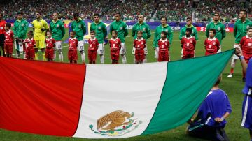 México se jugará un pase a las semifinales ante Honduras para defender el título.