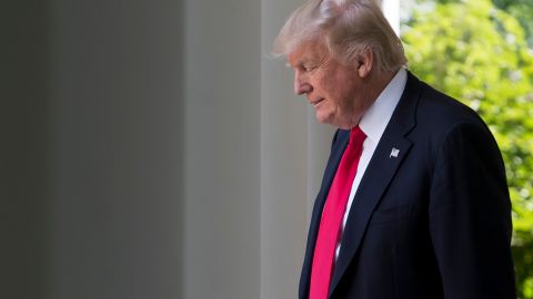 El presidente Trump tuiteó sobre el "Obamacare".