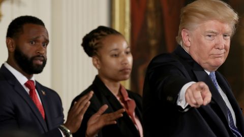 El presidente Trump está molesto porque no se aprob{o su plan de salud.
