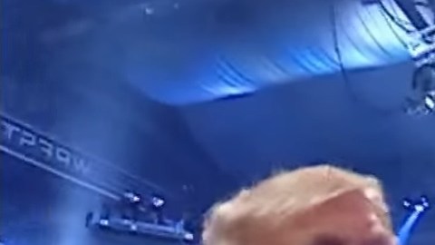 El presidente Donald Trump en una función de lucha libre.