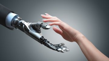 Según la consultora Forrester, la robotización habrá acabado con un 7% de los empleos de EE UU en 2025./ Shutterstock