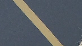 La joven estrella de cine considera que las jóvenes merecen un mejor modelo de mujer.