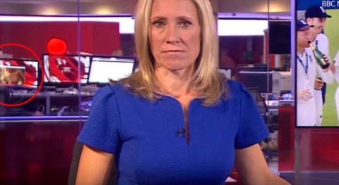 Sophie Raworth es la presentadora de News at Ten, de la BBC,