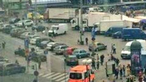 El incidente se reportó en el mercado de Puutori, en Turku.