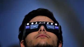 Estas son las gafas protectoras.  MIGUEL RIOPA/AFP/Getty Images