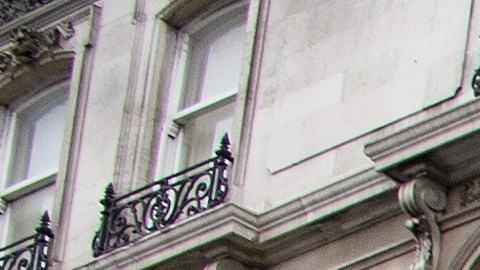 El exagente del M16 dejó su vivienda en Londres en enero.