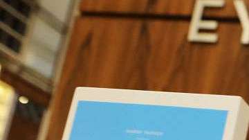 Quedan pocas opciones si lo que buscar es hacerte de tus propios lentes.