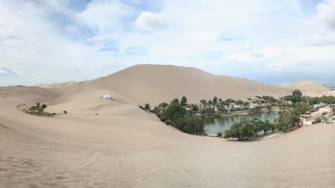 Huacachina, Perú