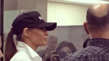 La Primera Dama acompañó al presidente Trump a su visita a Texas.