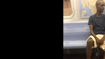 El sospechoso se subió al mismo tren de la víctima y la siguió hasta Manhattan.