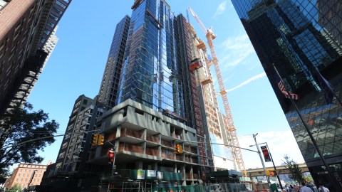 Inmigrante de Ecuador, Juan Chonillo fallecio al caer del piso 29 en la contruccion de Main Lane en Manhattan.