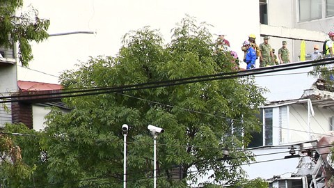 El edificio se ubica en la Avenida Álvaro Obregón.