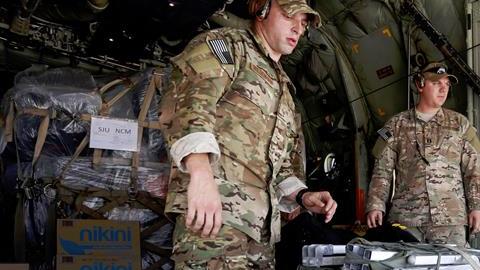 El grupo de la Guardia Nacional Aérea de Puerto Rico "Los Bucaneros", que tripulan los aviones que han servido de evacuación para ciudadanos en San Martín tras el paso del huracán Irma, salen para una nueva misión hoy, martes 12 de septiembre de 2017, en la Base Aérea Muñiz en San Juan