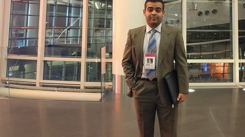 Carlos se graduó en mayo como físico-matematico. / FOTO: CORTESÍA