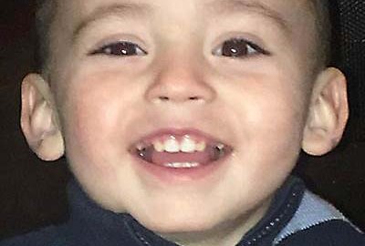 Evan es nieto de Car Brewer, candidato a la gobernación de Kansas.