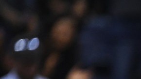 Del Potro y Federer se saludan al final del partido.