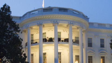 Los conflictos crecen en la Casa Blanca.