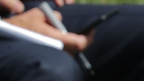 A la "primera hija" le gusta tener acceso a su padre en cualquier momento.