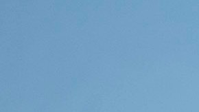 El presidente Trump avanza con su prohibición de viaje a musulmanes de seis naciones.