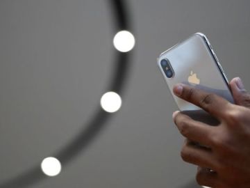 Apple presenta el iPhone X