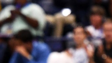 Rafael Nadal celebra un punto en el choque ante Leo Mayer.