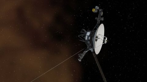 La nave espacial Voyager 1 de la NASA es el objeto humano más lejano.