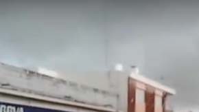 En realidad, estas imágenes corresponden a un tornado reportado en Uruguay, en 2016, no al embate de Irma.