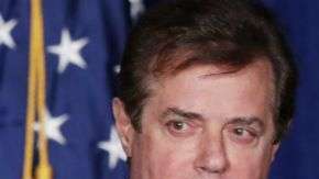 El presidente Donald Trump y su exjefe de campaña, Paul Manafort.