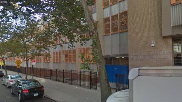El alumno fue detenido en la MS 135/Bronx Park Middle School.,