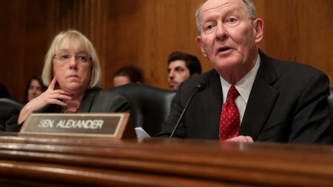 Los senadores Lamar Alexander (R) y Patty Murray (D) anunciaron el importante acuerdo.  (Chip Somodevilla/Getty Images)