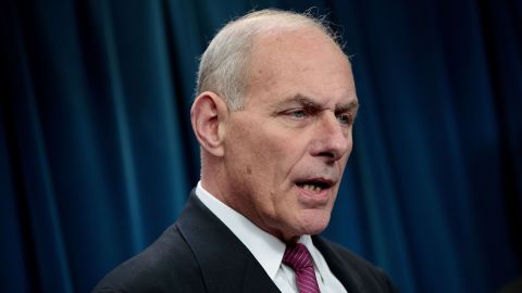 John Kelly habló de la Guerra Civil.