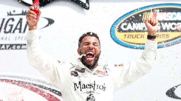 Darrell Wallace competirá en NASCAR Cup en 2018. Getty Images.