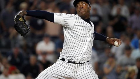 Aroldis Chapman salió a cerrar el partido en el octavo inning.