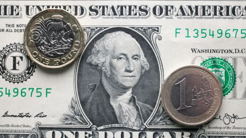 Salvo el yen y la libra, el dólar avanzó ante otras monedas.